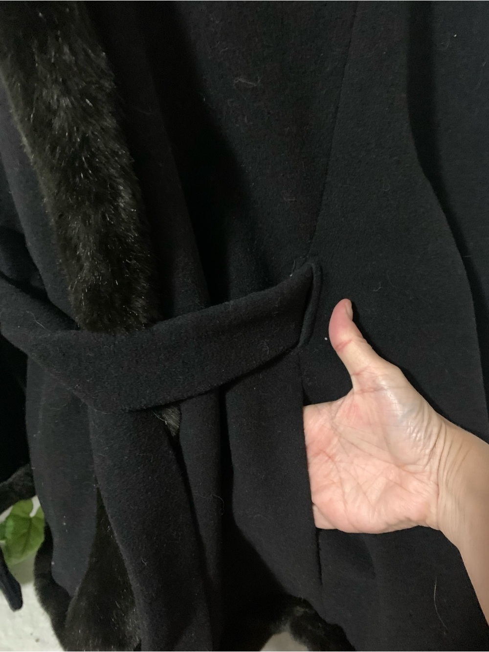 ELLEN TRACY Faux Fur Trimmed Wool Blend Cape Coat - Picture 7 of 16